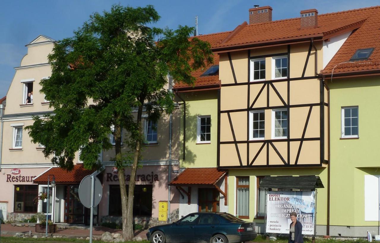 Hotel E-Lektor Моронг Екстериор снимка